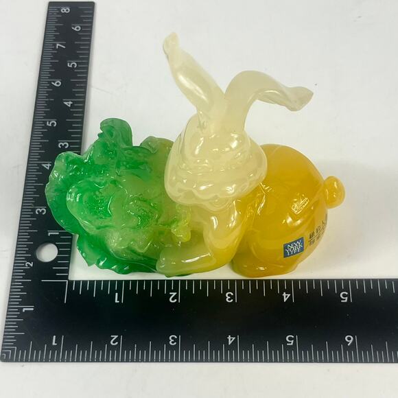 New York Life Resin Rabbit Figurine Chinese New Year Zodiac Bunny Lettuce Green - Picture 8 of 9